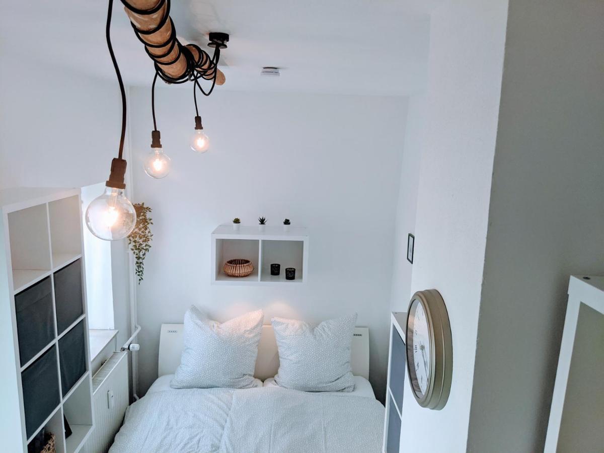 Lenastay L Tiny Apartment - Innenstadt Kaiserslautern Eksteriør billede